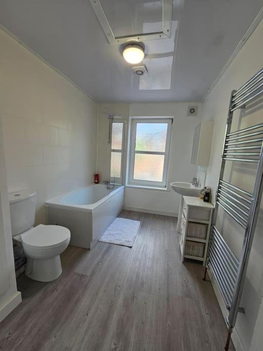 Convenient 3 Bed, Pr1 Near Uclan N Train Station Vila Preston  Exterior foto